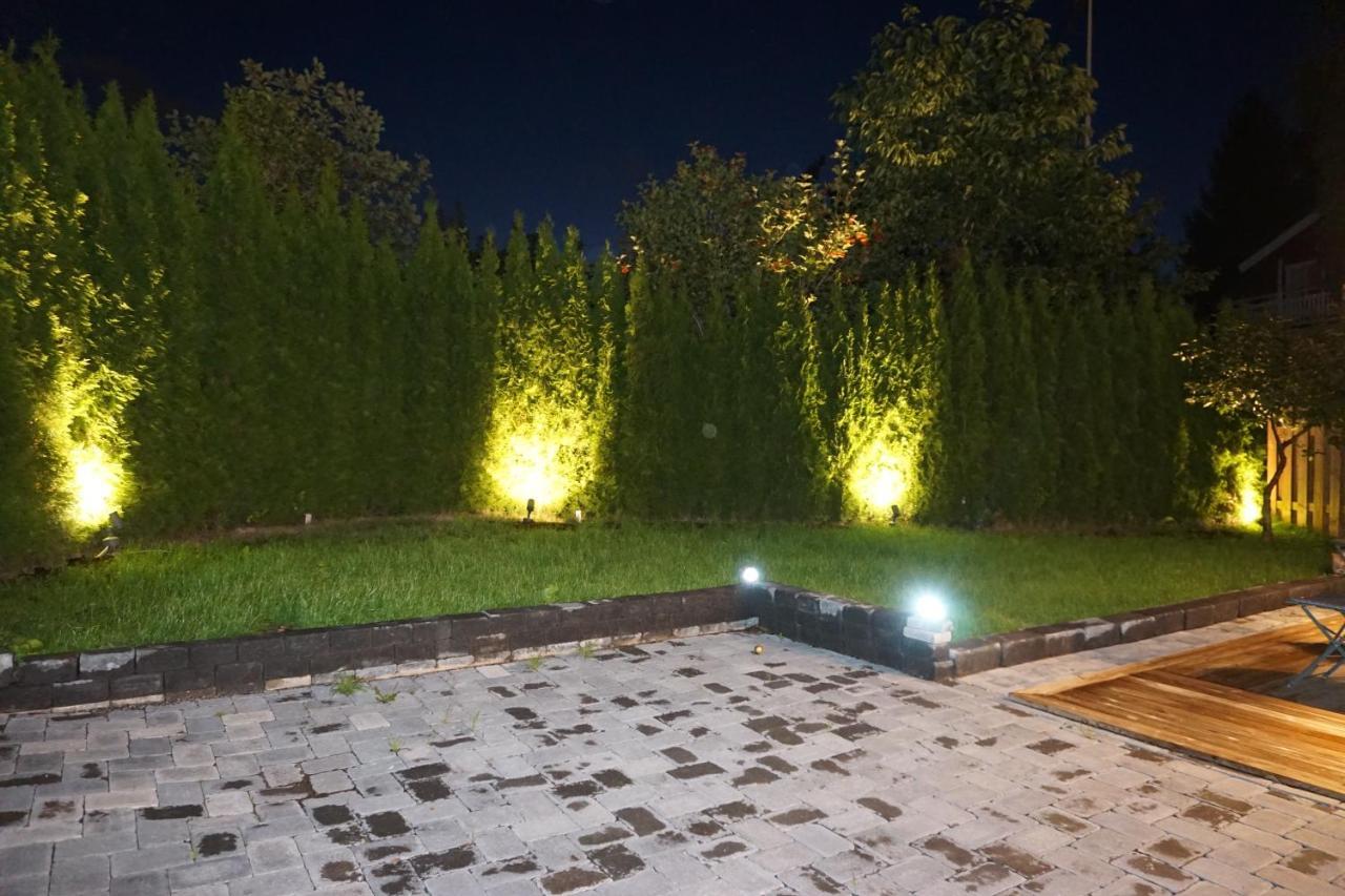 Fresh Happy Little House, 35 M2 In Taeby Apartment Stockholm Luaran gambar